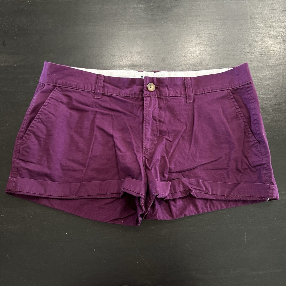 VTG Women's Y2K Old Navy Khaki Purple Roll Over Cuff Shorts Stretch Booty 8